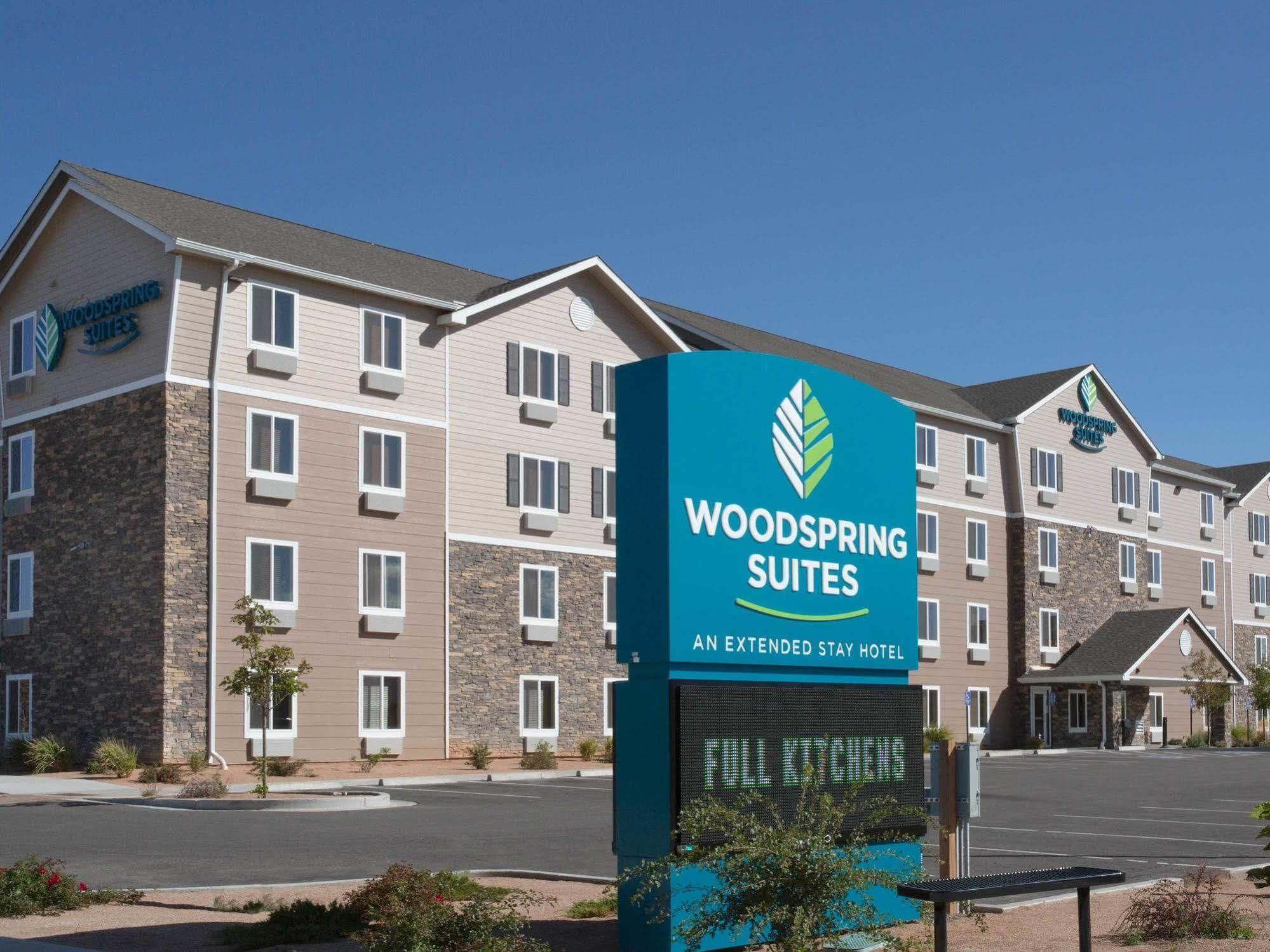 Woodspring Suites Гранд Джънкшън Екстериор снимка